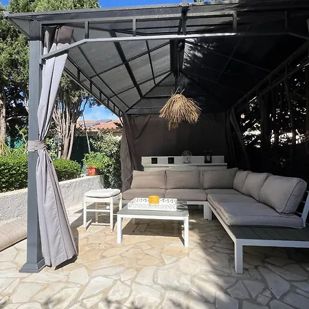 Appartement Superbe Avec Terrasse Jardin Et Parking Privé Saint-Tropez