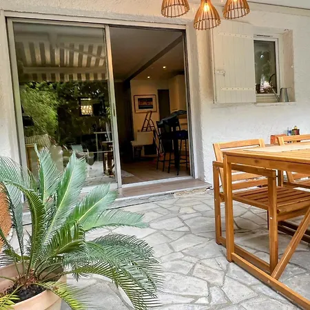 Superbe Avec Terrasse Jardin Et Parking Privé *